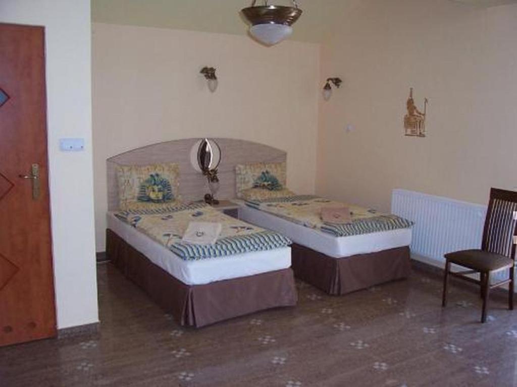 Hotel Faraon Kielce Phòng bức ảnh