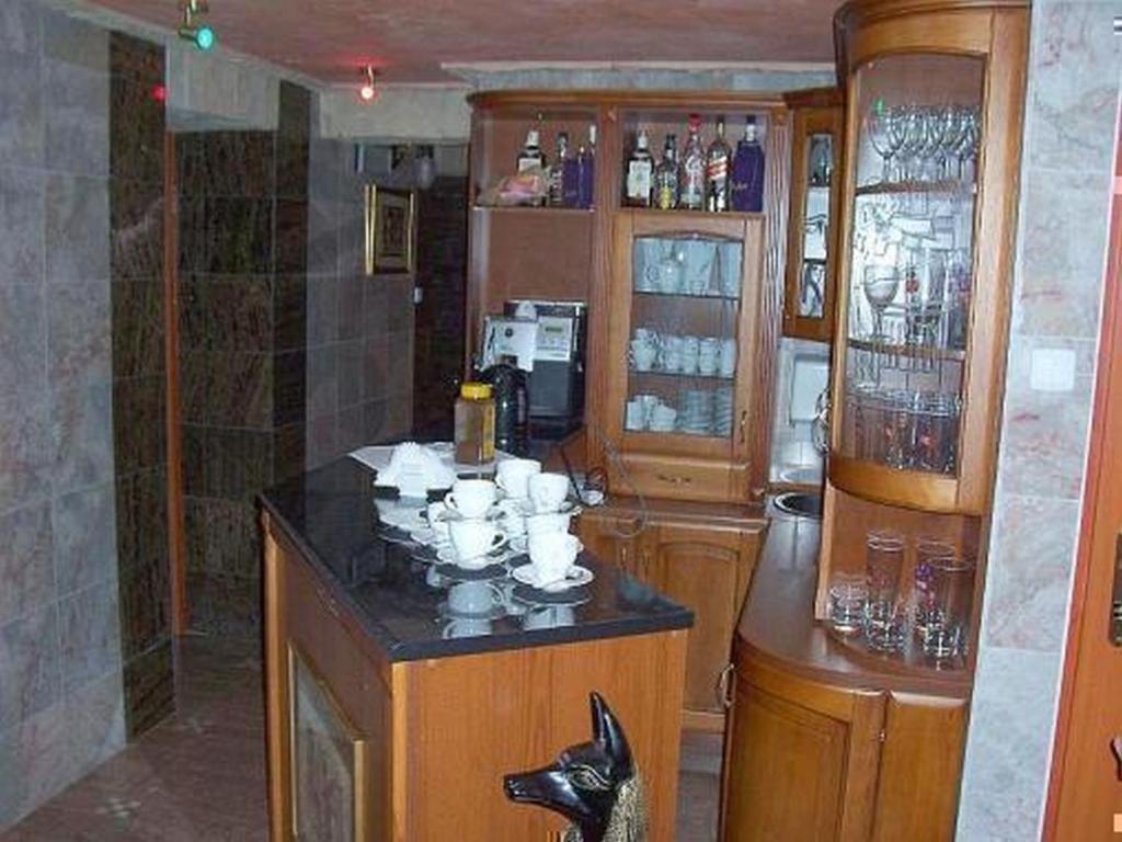 Hotel Faraon Kielce Ngoại thất bức ảnh