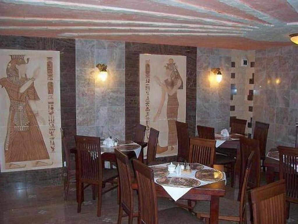 Hotel Faraon Kielce Ngoại thất bức ảnh